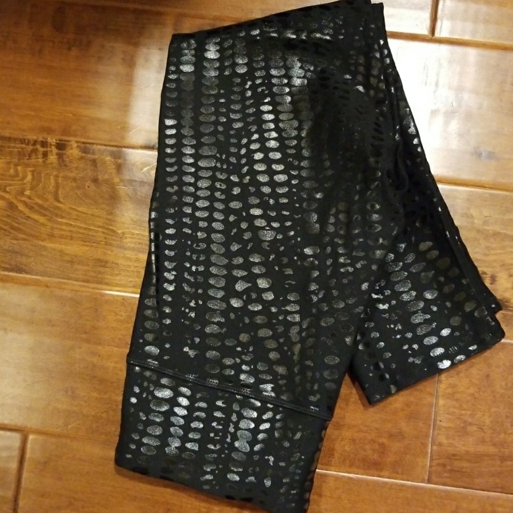 Fabletics Capris